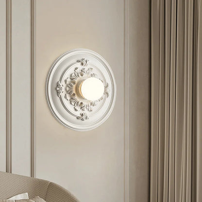 EpoqueBeam – Elegant French Round Wall Lamp for Retro Ambiance