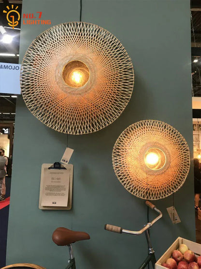 ZenLight - Sleek Modern Wall Lamp