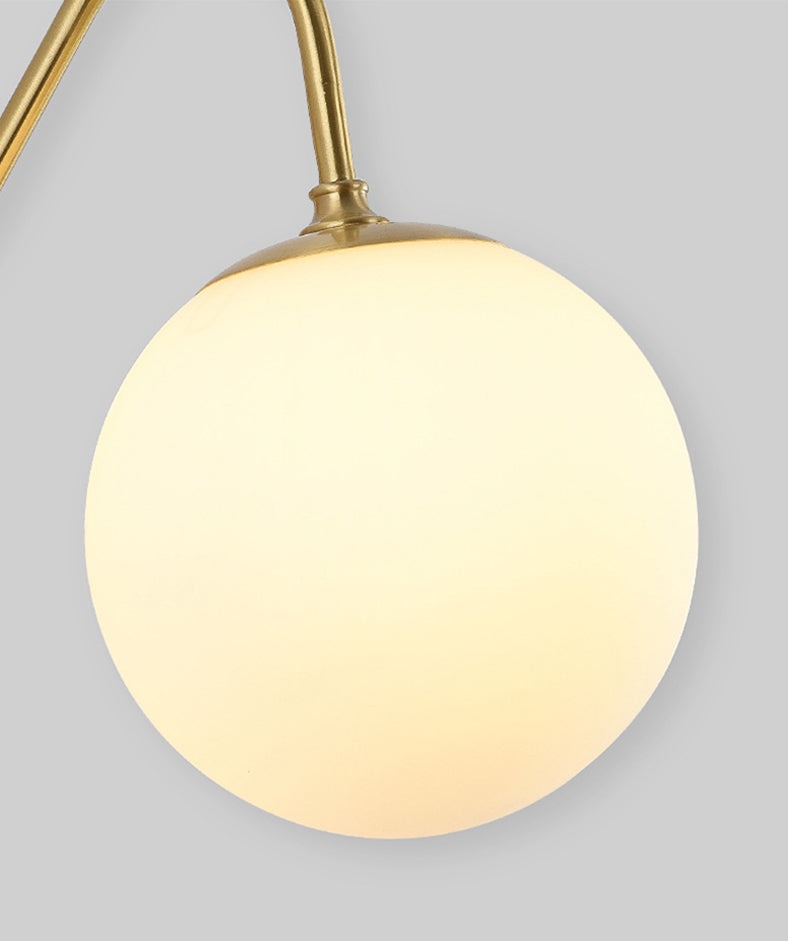 SphereLuxe – Scandinavian Wall Light with Adjustable Lighting