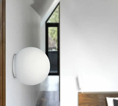 GlaciaLuxe – Minimalist Wall Lamp with Glass Stone Design