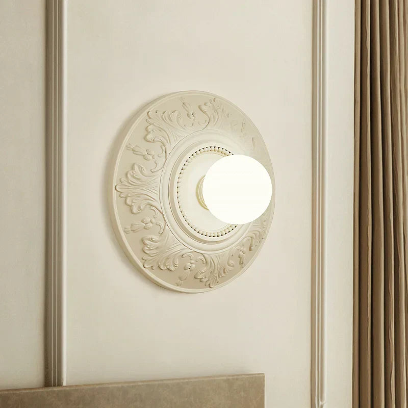 ParisAura – Vintage White Round Lamp for Sophisticated Rooms
