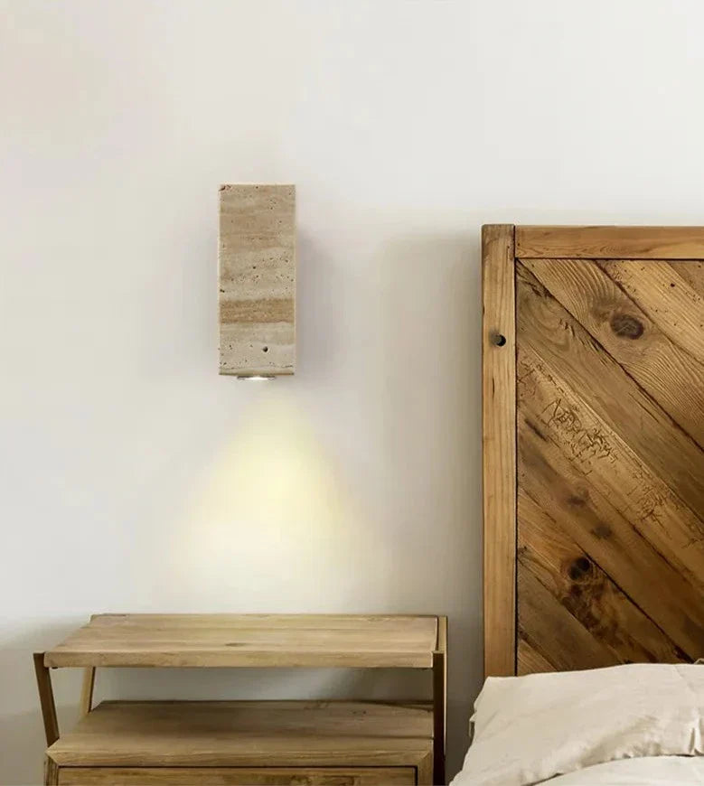 StoneGlow – Chic Wall Light Made with Natural Stone
