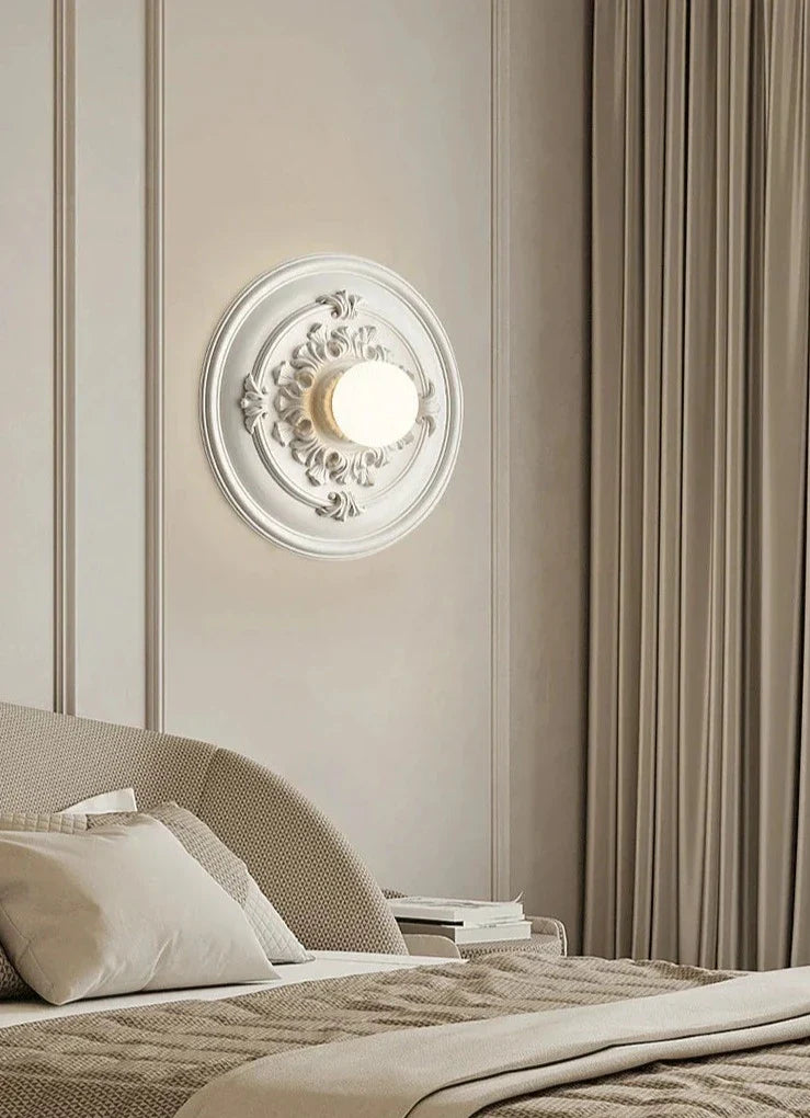 EpoqueBeam – Elegant French Round Wall Lamp for Retro Ambiance