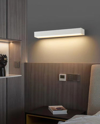 GardenLux – Elegant Wall Lamp for Garden with Luxurious Glow