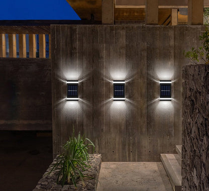 BloomRay – Lampada Solare da Parete per una Bellissima Illuminazione del Giardino