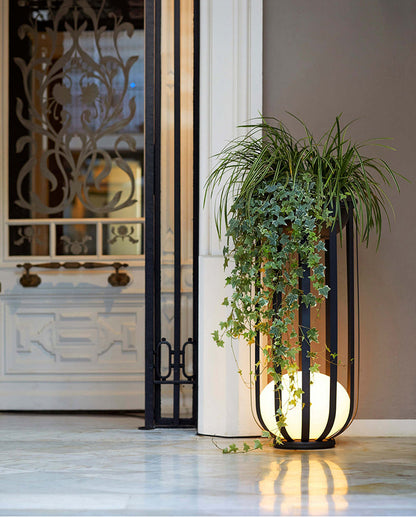 PrimeGlow - Solar Outdoor Lamp