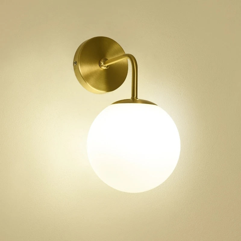 SphereLuxe – Scandinavian Wall Light with Adjustable Lighting