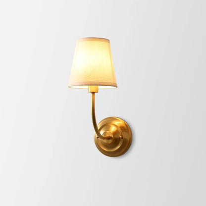 WarmCopper – Sleek Copper Wall Lamp with Soft Light