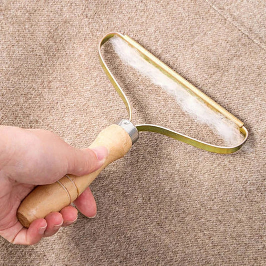 FluffFree Carpet Scraper - Ergonomic Tool for Effortless Fluff & Fur Removal-2