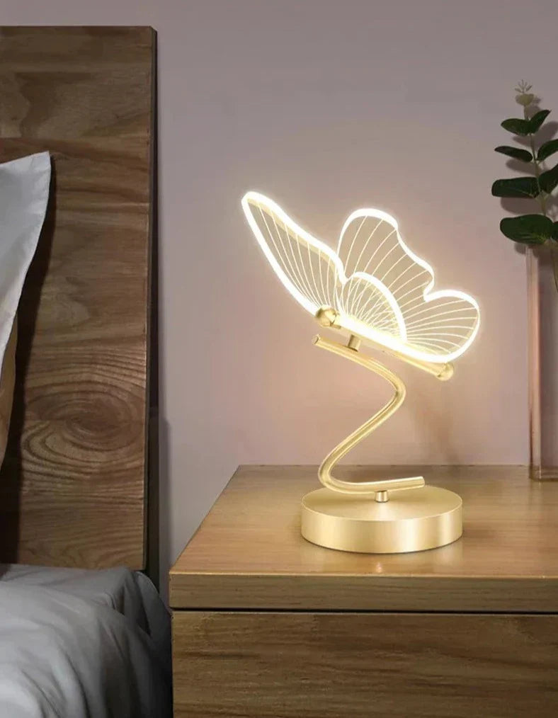 FlutterLight – Stylish Modern Butterfly Table Lamp