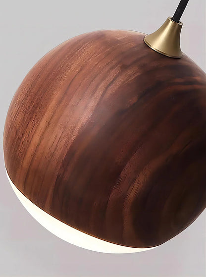 WalnutBeam – Sleek Walnut Wall Lamp for Warm Lighting
