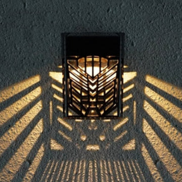 SunAura - Premium Solar Garden Lamp
