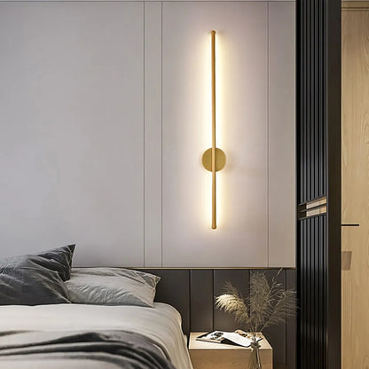 SofaLume – Modern Wall Lamp in Black and Gold for Stylish Living