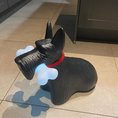 PuppyShine – Lámpara de Mesa LED de Perro Scottie Juguetón
