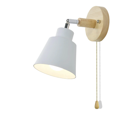 SpinGlow – Rotating Wall Lamp with Toggle Chain