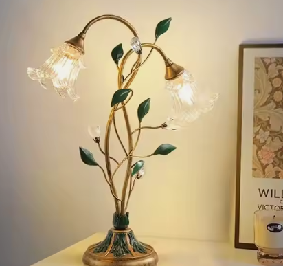 BotanicaGlow – Nature-Inspired Table Lamp with Floral Touch