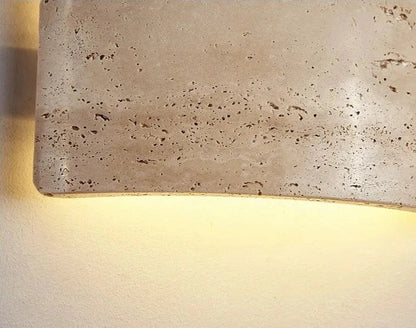 StoneBeam – Minimalist Wall Lamp in Travertine