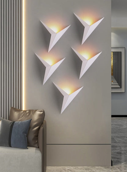 TriGlow – Triangular Wall Lamp for Sleek, Modern Lighting