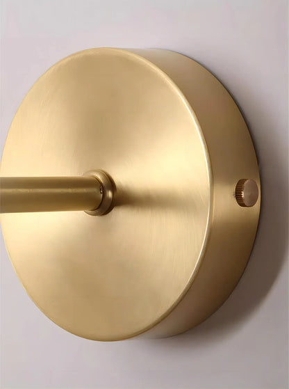 WalnutBeam – Sleek Walnut Wall Lamp for Warm Lighting