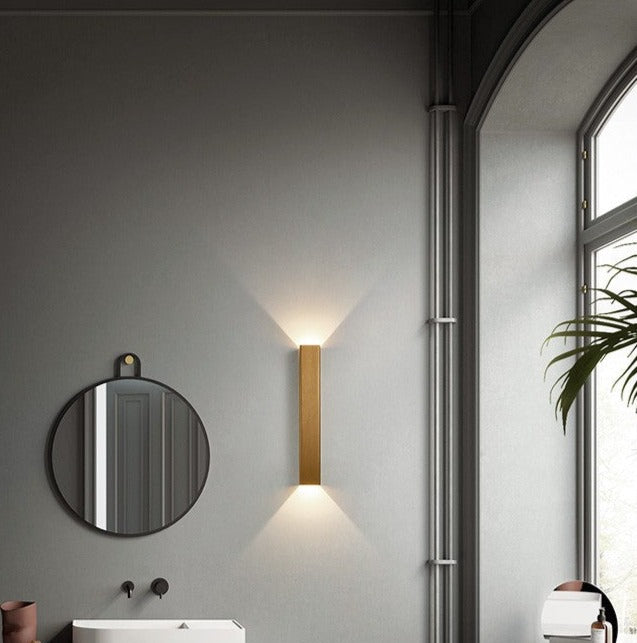 BeamLuxe – Lámpara Exterior Elegante para Espacios Contemporáneos