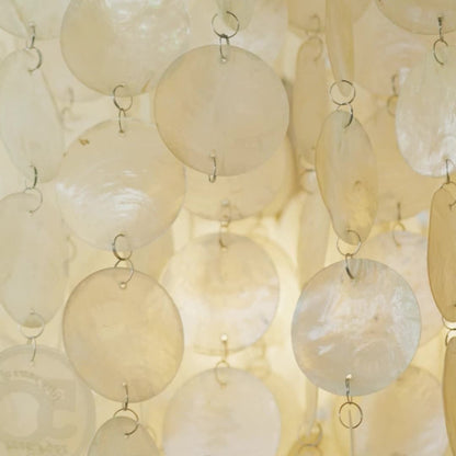 ShellLuxe - Table Lamp with Graceful Seashell Form and Comfortable Glow