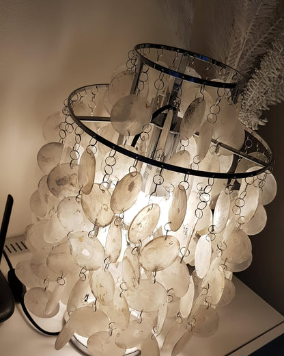 ShellLuxe - Table Lamp with Graceful Seashell Form and Comfortable Glow