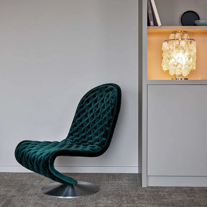 ShellLuxe - Table Lamp with Graceful Seashell Form and Comfortable Glow