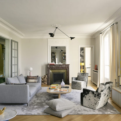 LuxeAura - Loftlampe med serge-inspireret design og raffineret lys