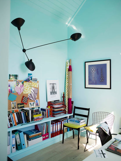 LuxeAura - Loftlampe med serge-inspireret design og raffineret lys