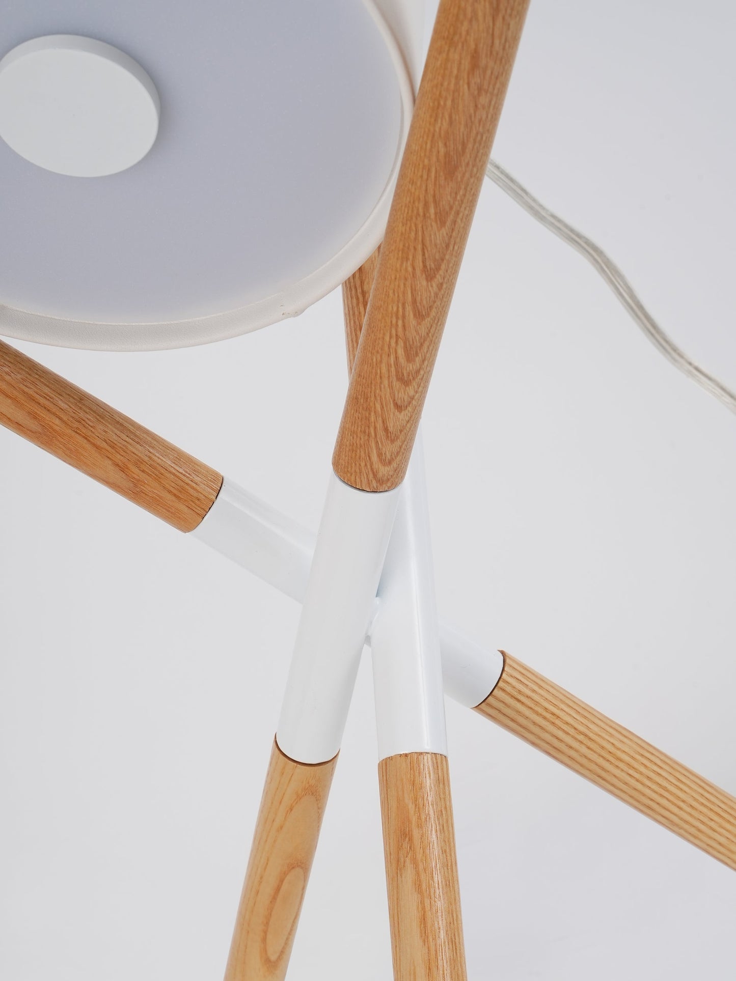 FlexiGlow - Moderne Tischlampe mit Schwenkfunktion und minimalistischem Design