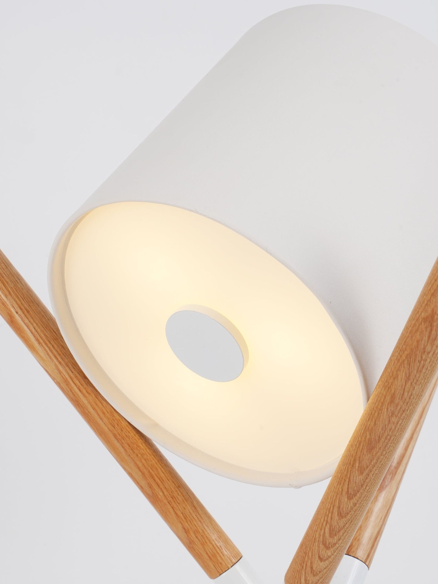 FlexiGlow - Moderne Tischlampe mit Schwenkfunktion und minimalistischem Design