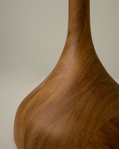 GlowNest – Stylish Table Lamp with Warm Ambience