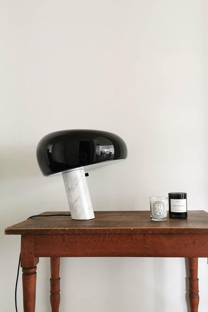 MarbleVista - Lámpara de Mesa Decorativa Estilosa