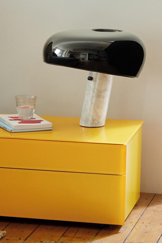 MarbleVista - Lámpara de Mesa Decorativa Estilosa