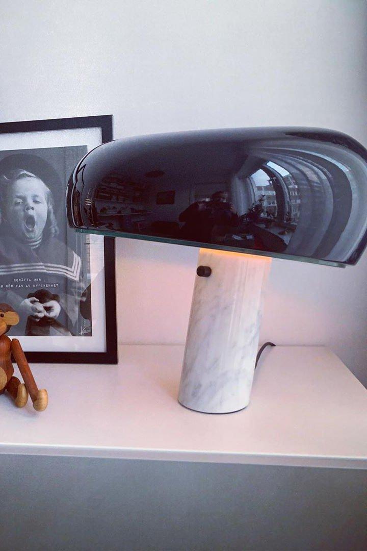 MarbleVista - Lámpara de Mesa Decorativa Estilosa