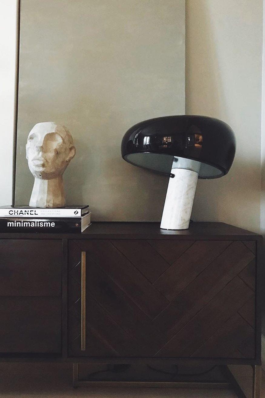 MarbleVista - Lámpara de Mesa Decorativa Estilosa