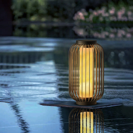Solar powered landscape lantern 0