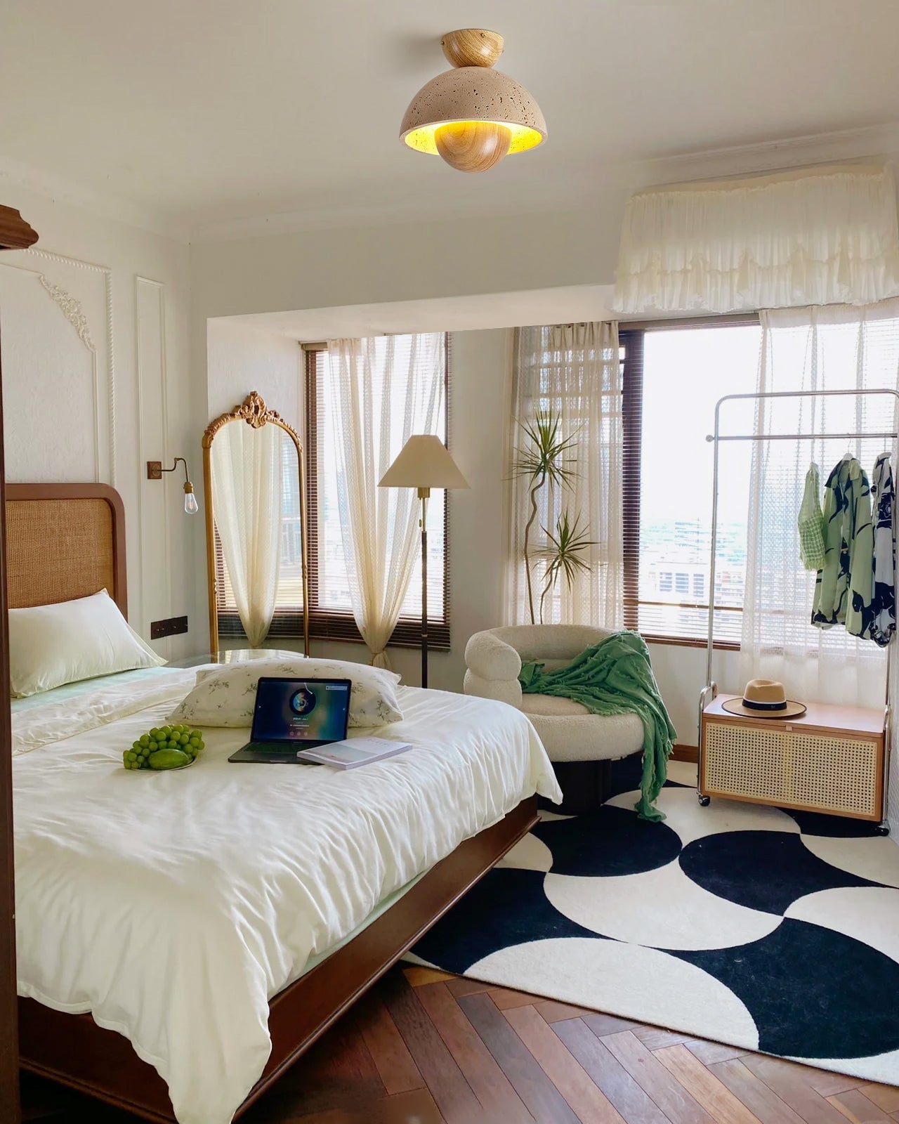 SkylineLuxe - Elegant Loftlampe