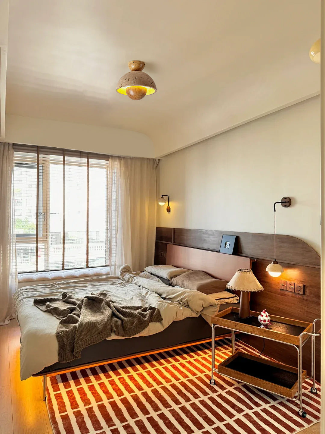 SkylineLuxe - Elegant Loftlampe