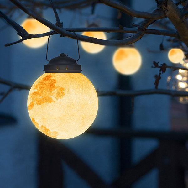 Variant image for Solar Garden Lamp - Modern Solar-Powered LED Outdoor Lights in Gold Metal-1