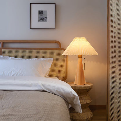 AntiqueRadiance – Elegante Lampada da Tavolo in Legno e Metallo