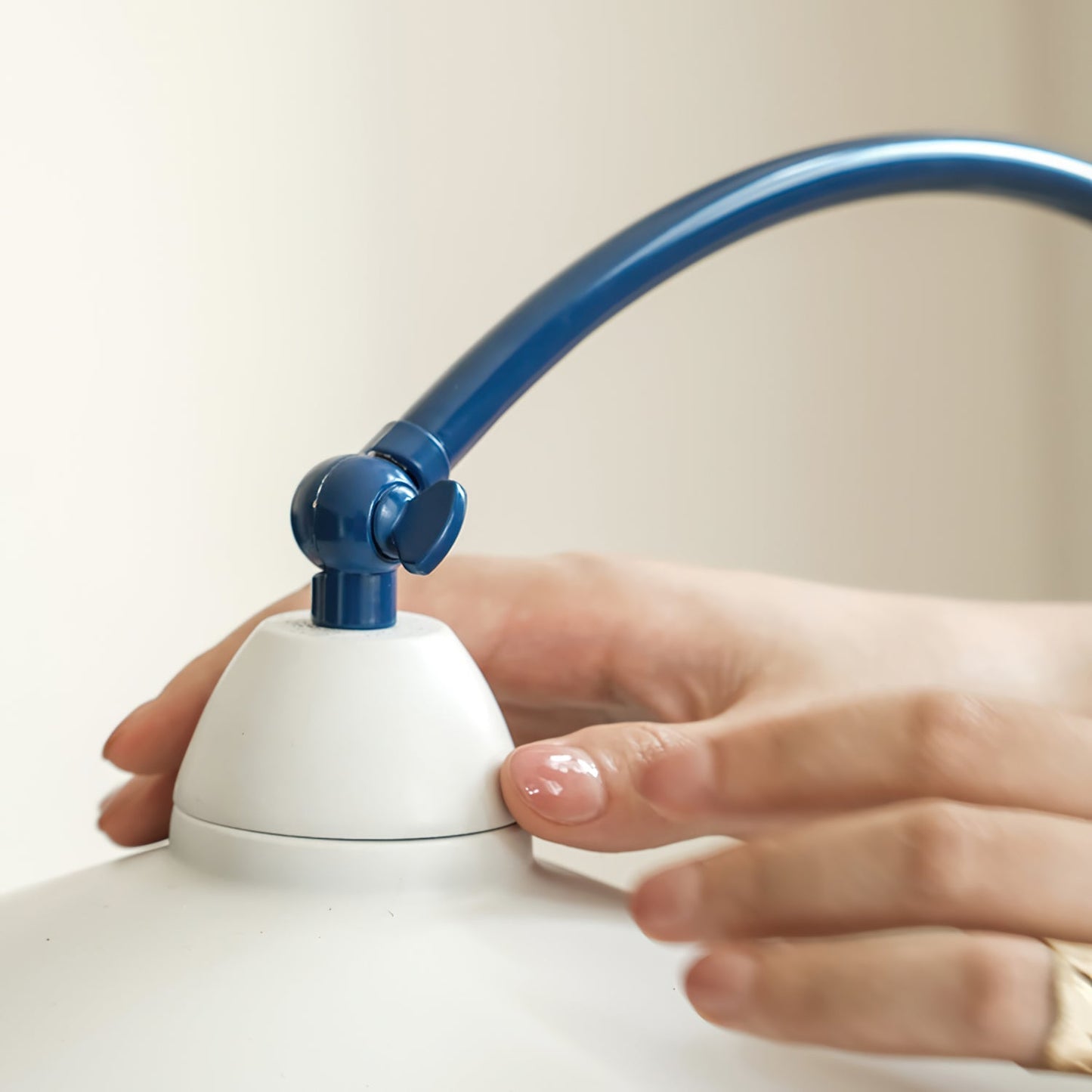 SwanLuxe - Desk Light