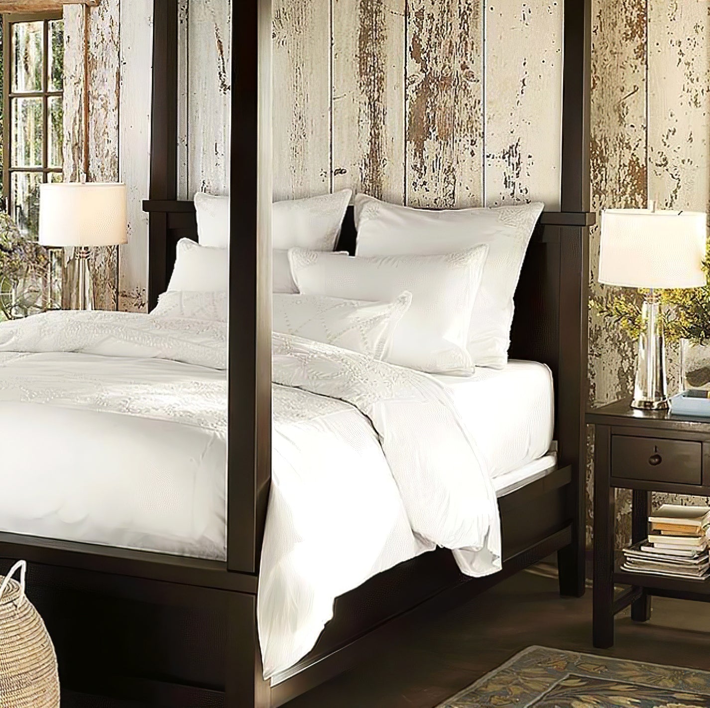 ConeLume - Modern Lamp with Tapered Shape and Subtle Lighting