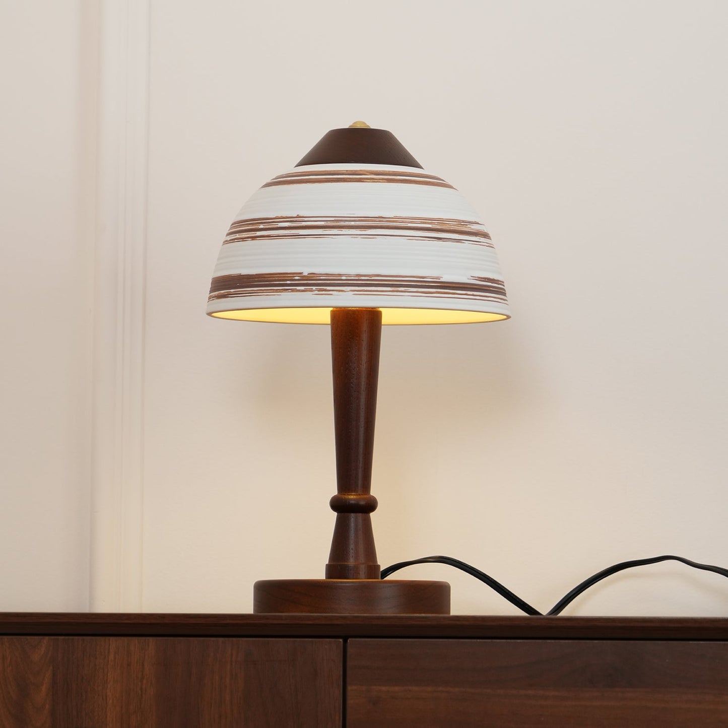 WarmBeam – LED Desk Lamp with Walnut Accent
