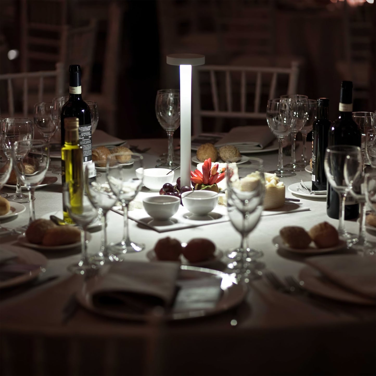 LumoMag - Draagbare Tafel Lamp met Magnetische Basis