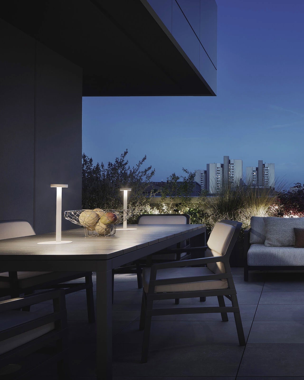 LumoMag - Draagbare Tafel Lamp met Magnetische Basis