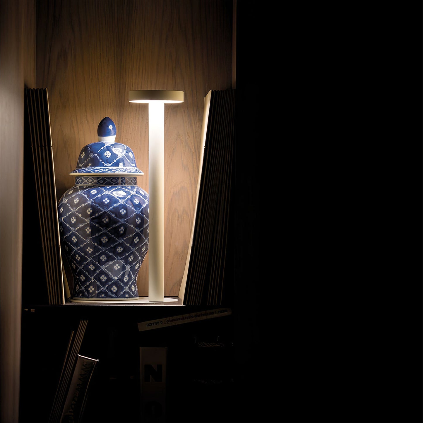 LumoMag - Draagbare Tafel Lamp met Magnetische Basis