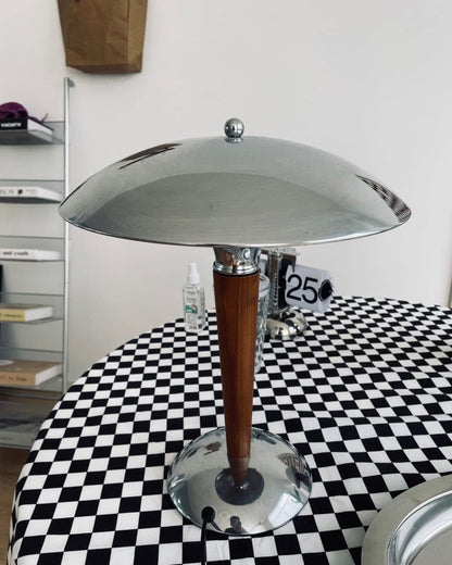 MinimalGlow - Skandinavisk Pastelfarvet Bordlampe