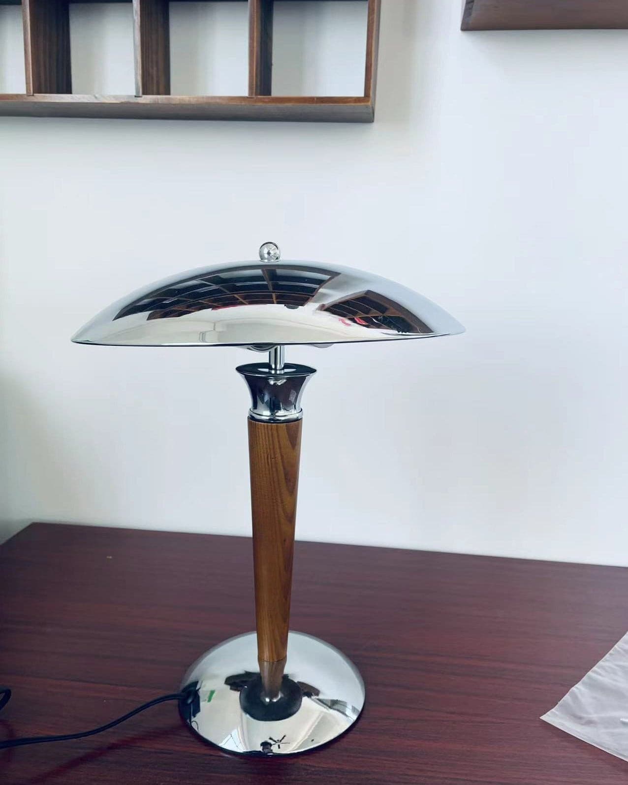 MinimalGlow - Skandinavisk Pastelfarvet Bordlampe