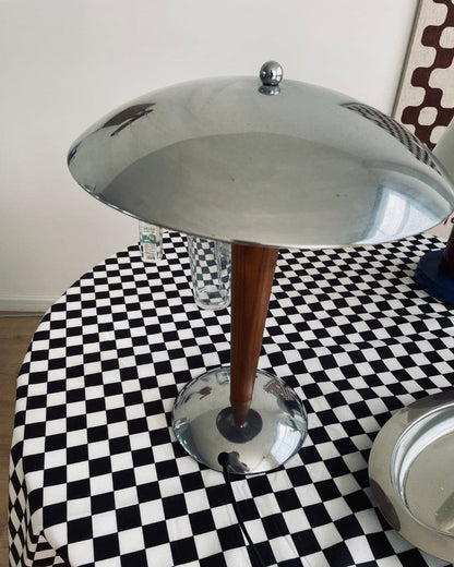 MinimalGlow - Skandinavisk Pastelfarvet Bordlampe